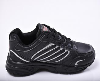 Юношески  маратонки   черни