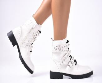 Дамски ежедневни  боти   бели