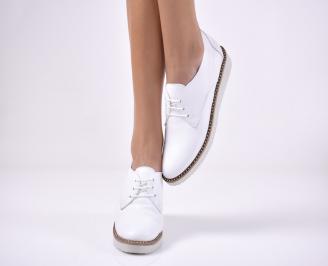 Дамски равни обувки естествена кожа бели