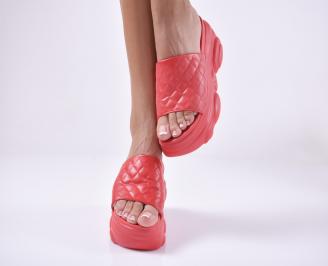 Дамски чехли на платформа червени