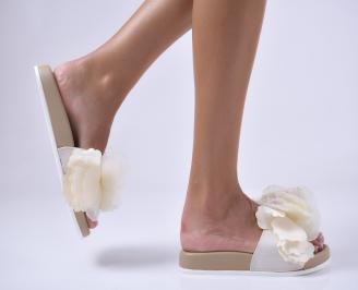 Дамски равни чехли бежови