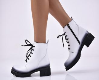 Дамски ежедневни боти естествена кожа бели