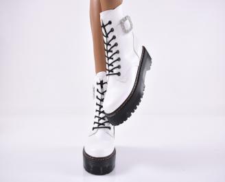 Дамски ежедневни боти бели