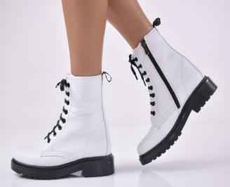 Дамски ежедневни  боти  естествена кожа бели