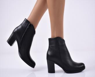 Дамски елеганти  боти  естествена кожа черни