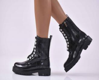 Дамски ежедневни боти черни  EOBUVKIBG