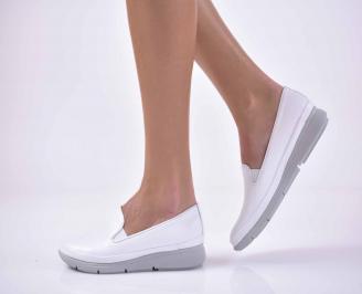 Дамски равни обувки естествена кожа бели EOBUVKIBG