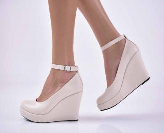 Елегантни обувки на платформа бежови EOBUVKIBG