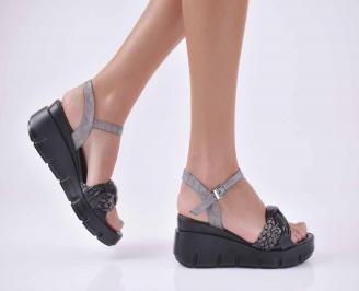 Дамски сандали на платформа черни EOBUVKIBG