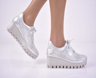 Дамски обувки на  естествена кожа сребристи EOBUVKIBG