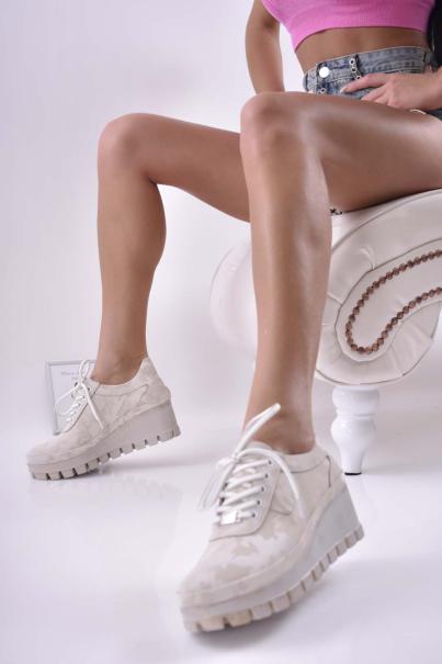 Дамски обувки на платформа естествена кожа бели EOBUVKIBG