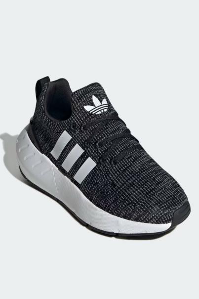 ADIDAS Sportswear Swift Run 22 Shoes Black/White
