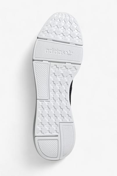 ADIDAS Sportswear Swift Run 22 Shoes Black/Grey