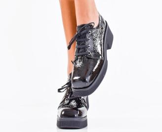 Дамски лоуфъри черни EOBUVKIBG