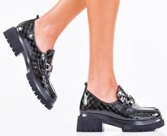 Дамски лоуфъри черни EOBUVKIBG