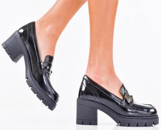 Дамски лоуфъри черни EOBUVKIBG