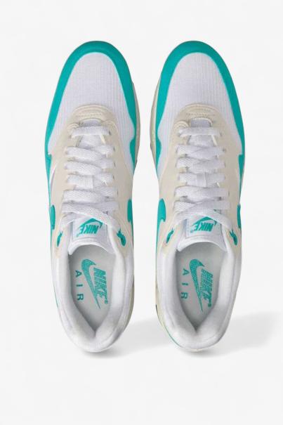 NIKE Air Max 1 Shoes White/Blue