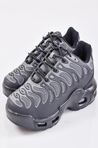 Mъжки маратонки черни EOBUVKIBG