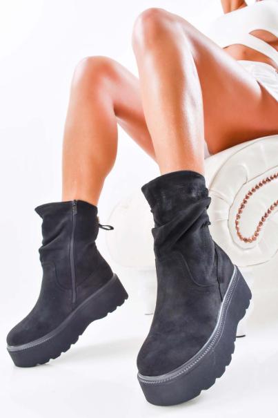 Дамски боти на платформа черни EOBUVKIBG