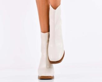 Дамски елегантни боти бежови EOBUVKIBG