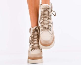 Дамски ежедневни боти бежови EOBUVKIBG