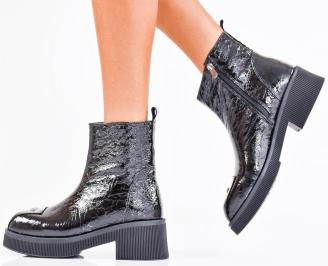 Дамски боти естествен лак черни EOBUVKIBG