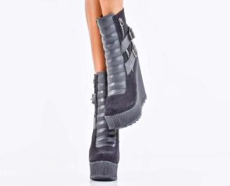 Дамски боти на платформа черни EOBUVKIBG