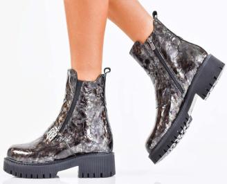 Дамски боти естествен лак черни EOBUVKIBG