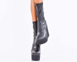 Дамски боти на платформа черни EOBUVKIBG