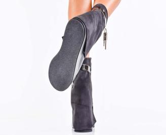 Дамски боти на платформа черни EOBUVKIBG