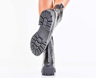 Дамски боти естествен лак черни EOBUVKIBG