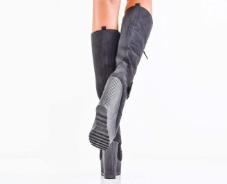 Дамски ботуши на ботуши черни EOBUVKIBG