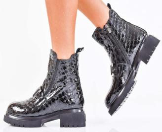 Дамски боти естествен лак черни EOBUVKIBG