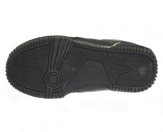 Маратонки за зала черни