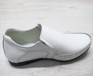 Мъжки спортно елегантни обувки естествена кожа бели