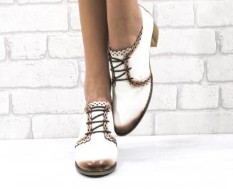 Дамски ежедневни обувки естествена кожа бели